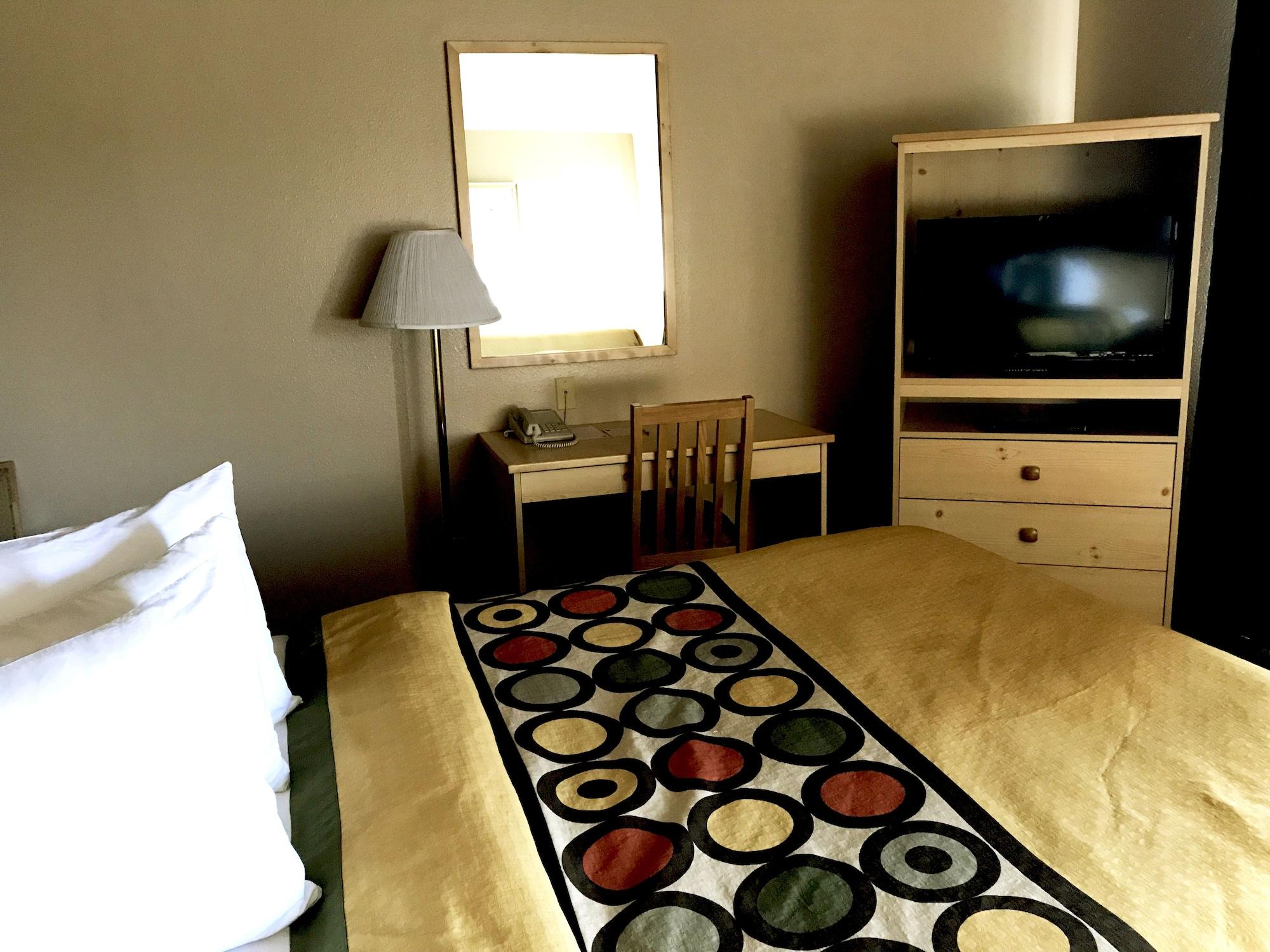 ซูเปอร์ 8 บาย วินด์แฮม มอสโคว์ Motel ภายนอก รูปภาพ