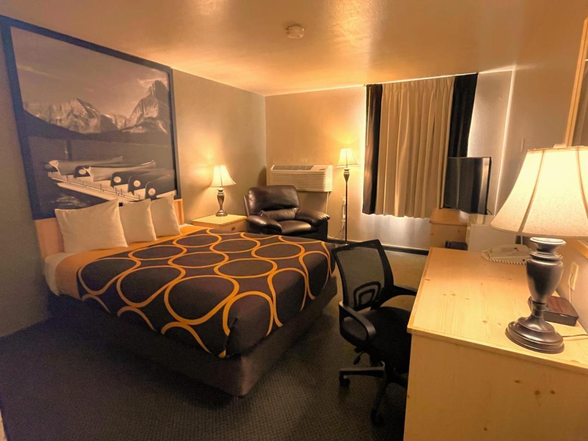 ซูเปอร์ 8 บาย วินด์แฮม มอสโคว์ Motel ภายนอก รูปภาพ