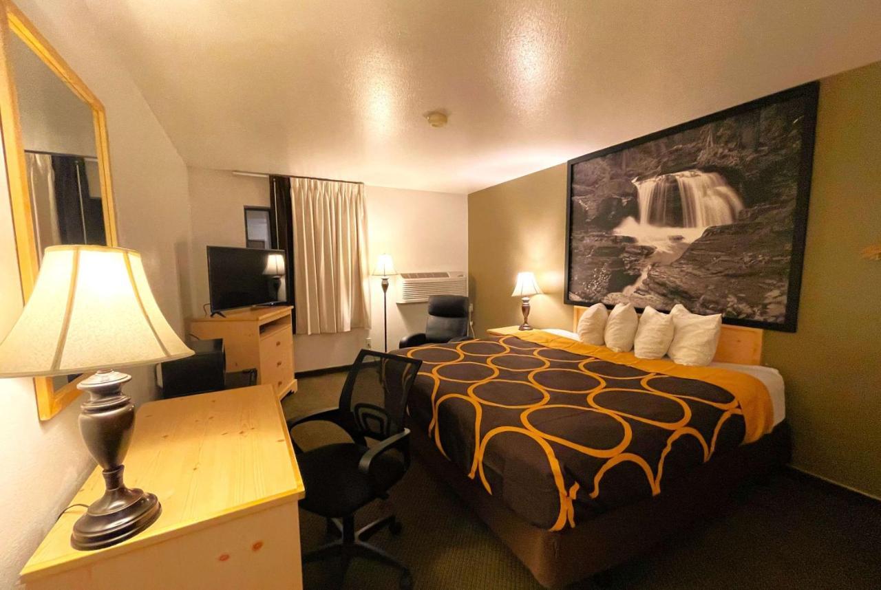 ซูเปอร์ 8 บาย วินด์แฮม มอสโคว์ Motel ภายนอก รูปภาพ